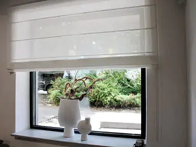 Современные римские шторы